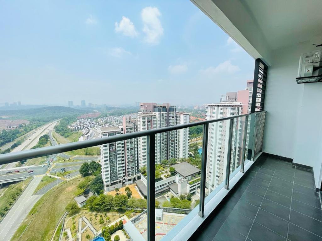 Rehut @ Setia Seraya By Azrahomes *